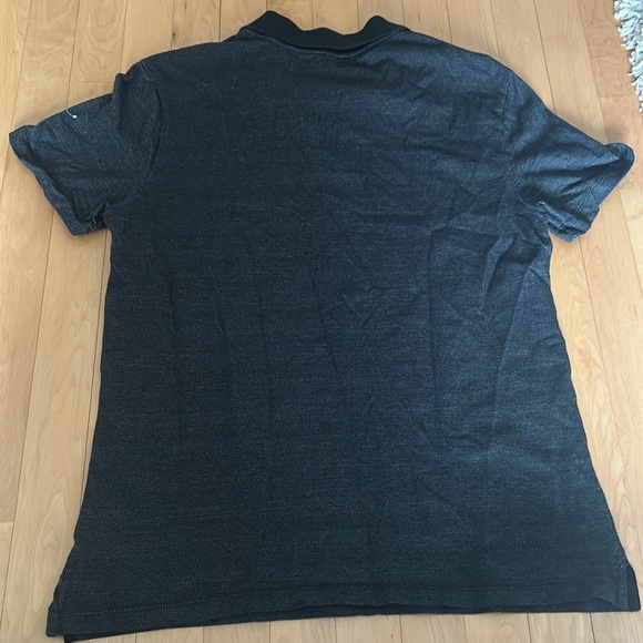 Calvin Klein polo shirt. - Picture 2 of 4
